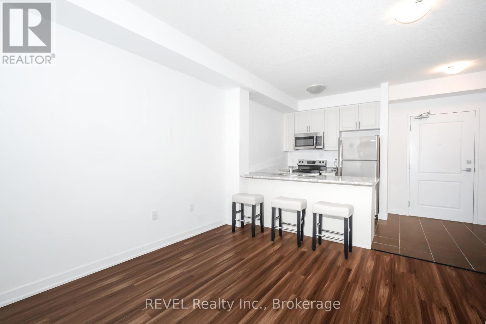 228 - 101 Shoreview Place, Hamilton (Lakeshore), ON - Indoor Photo Showing Kitchen