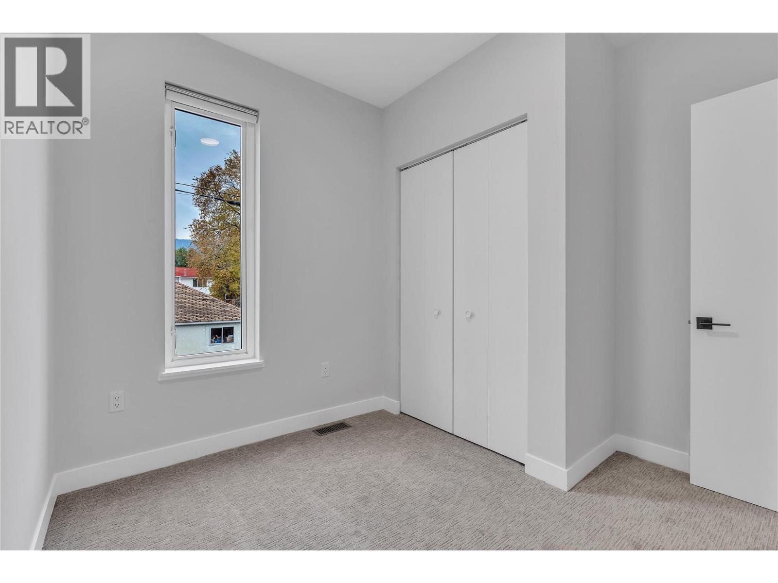 726 Westminster Avenue W Unit# 103, Penticton, BC - Indoor Photo Showing Other Room