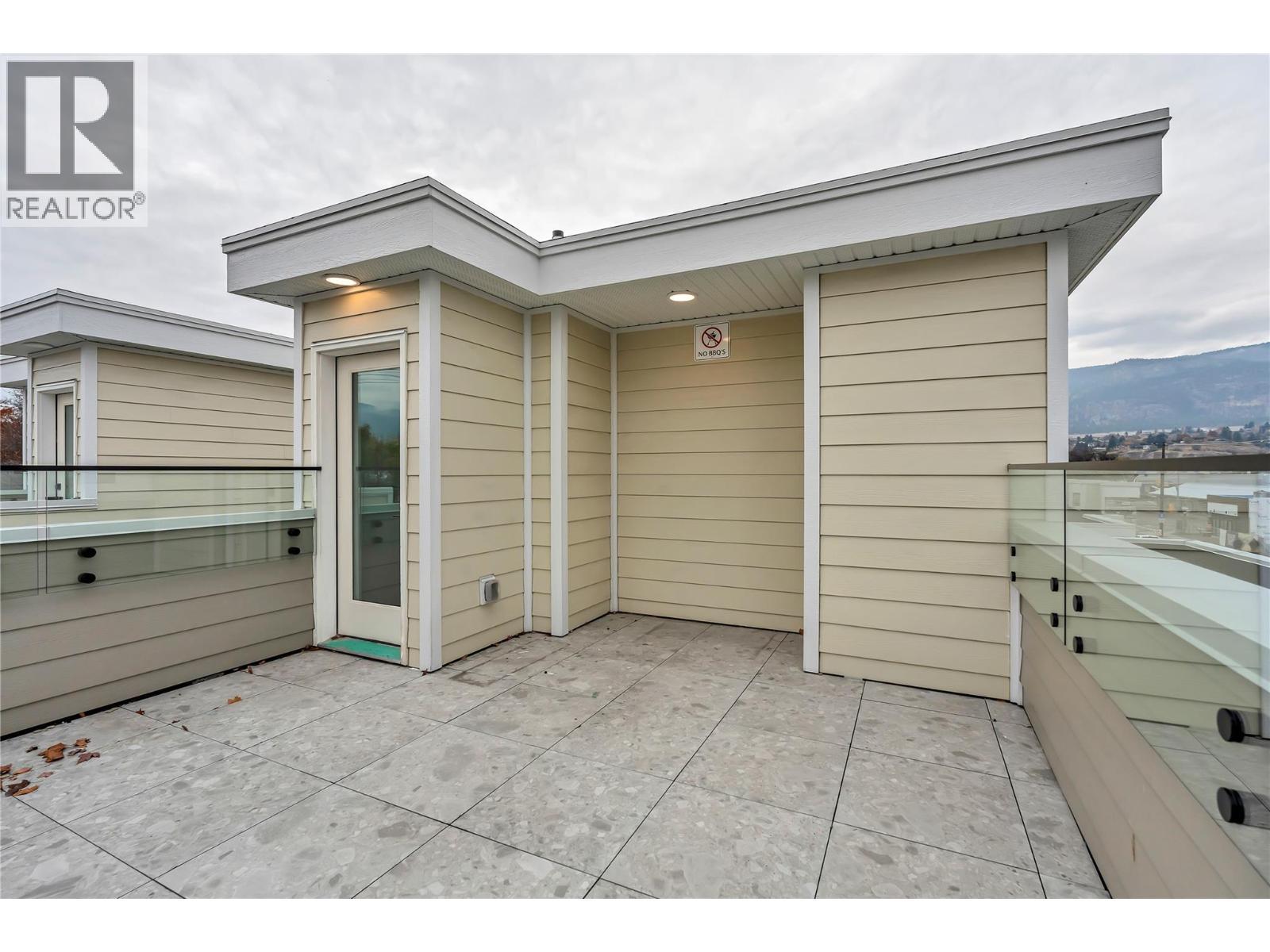 726 Westminster Avenue W Unit# 103, Penticton, BC - Outdoor With Exterior