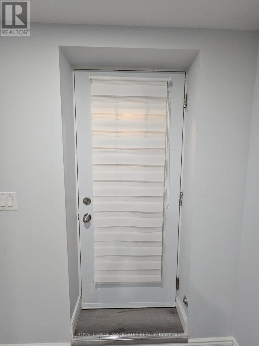 Bsmt - 131 Lloyd Sanderson Drive, Brampton, ON - Indoor Photo Showing Other Room