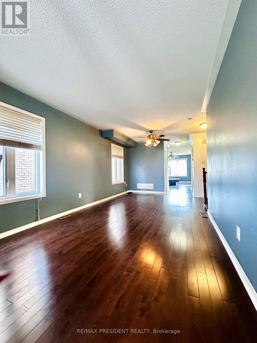 13 Rockgarden Trail N, Brampton, ON - Indoor Photo Showing Other Room