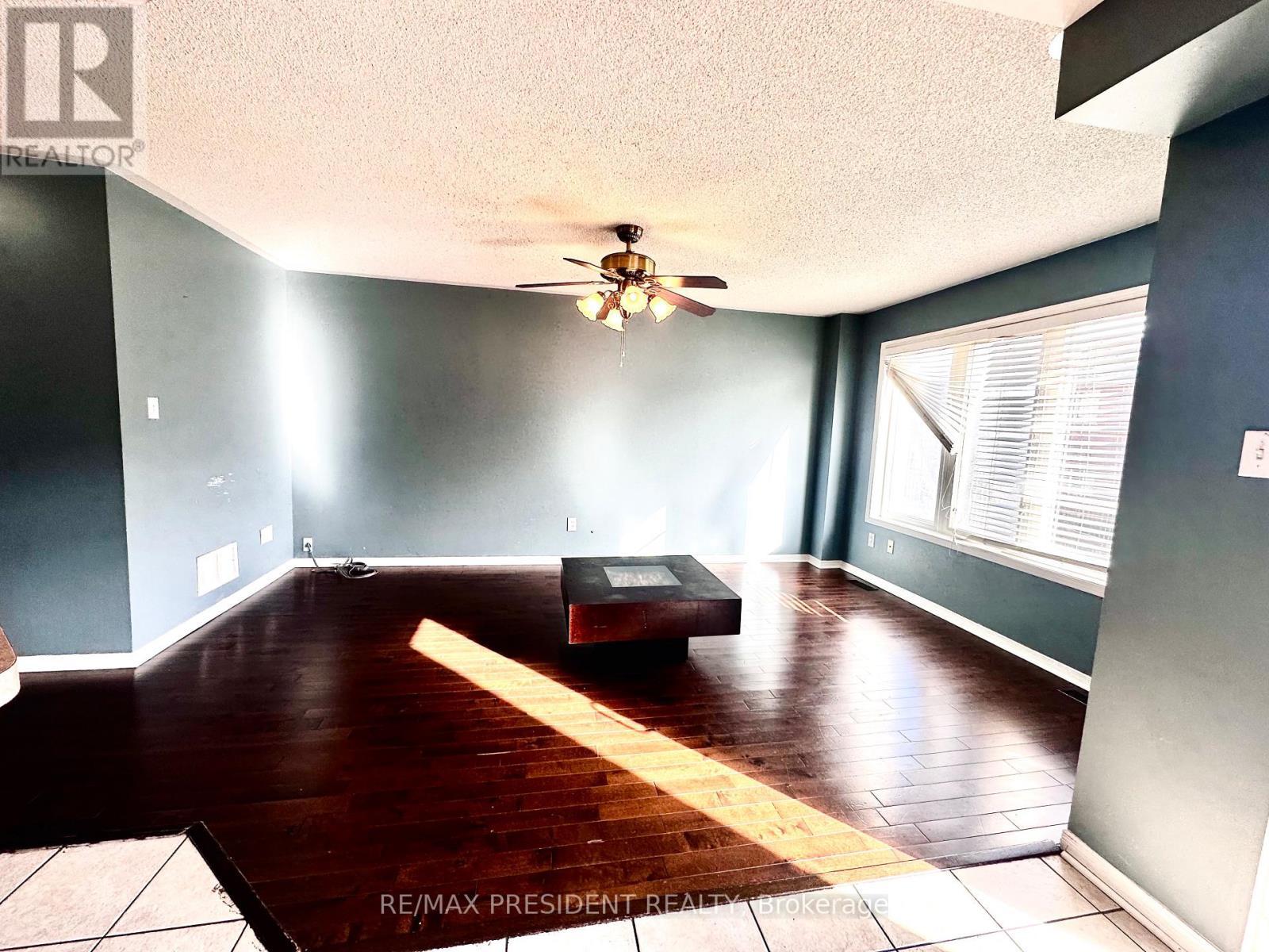 13 Rockgarden Trail N, Brampton, ON - Indoor Photo Showing Other Room