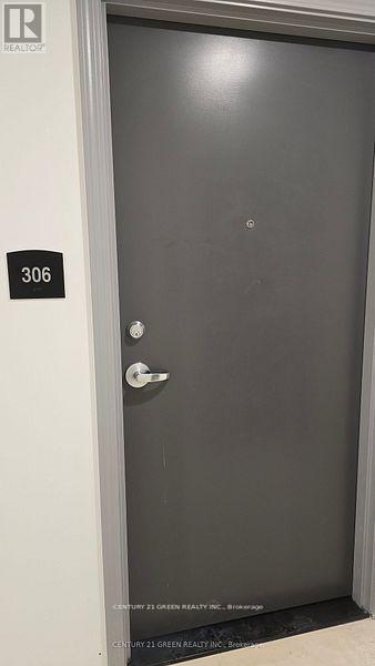 306B - 181 Elmira Road S, Guelph, ON -