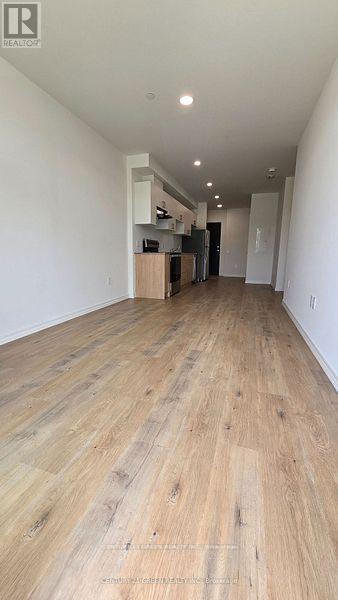 306B - 181 Elmira Road S, Guelph, ON - Indoor Photo Showing Other Room