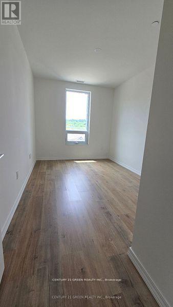 306B - 181 Elmira Road S, Guelph, ON - Indoor Photo Showing Other Room
