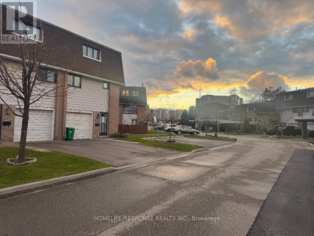 181 - 475 Bramalea Road, Brampton, ON - Outdoor