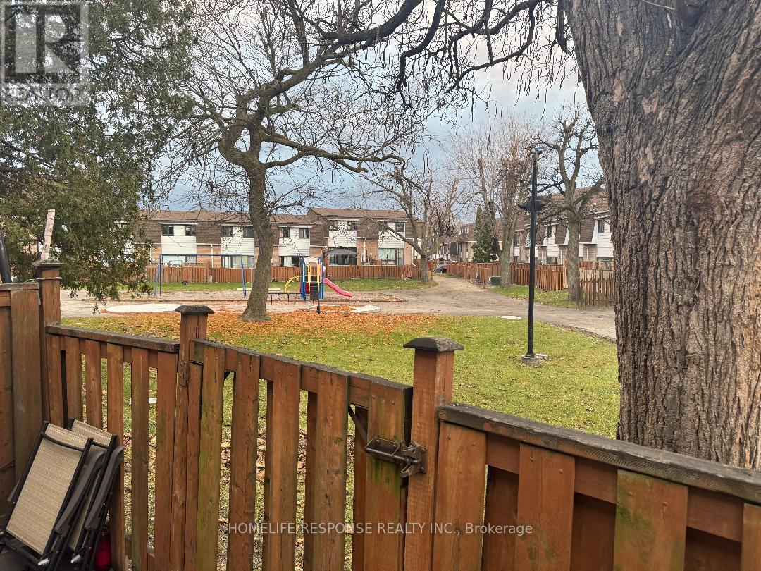 181 - 475 Bramalea Road, Brampton, ON - Outdoor