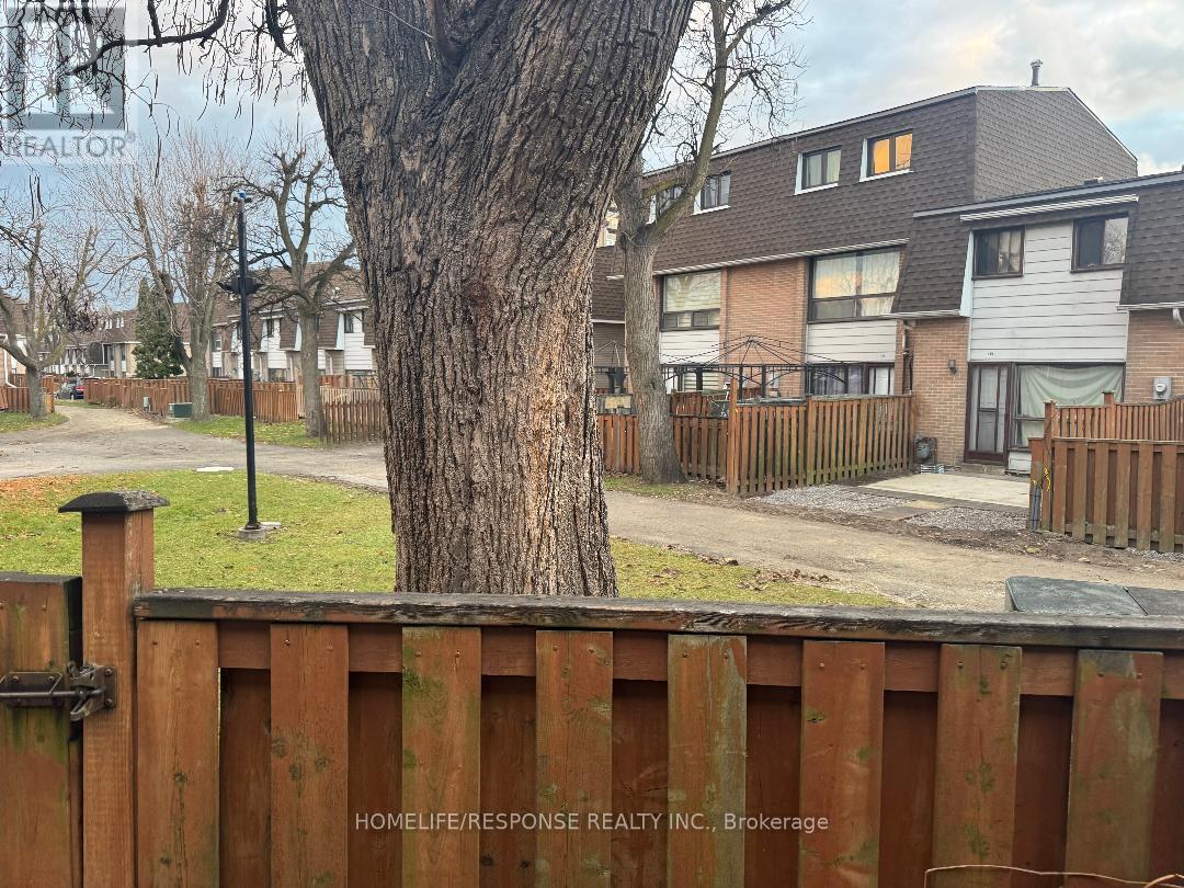 181 - 475 Bramalea Road, Brampton, ON - Outdoor