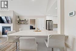 Kitchen island/table -