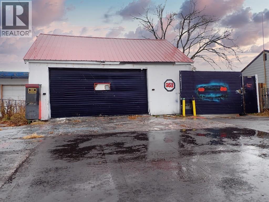 253 Tecumseh Street, Sarnia, ON