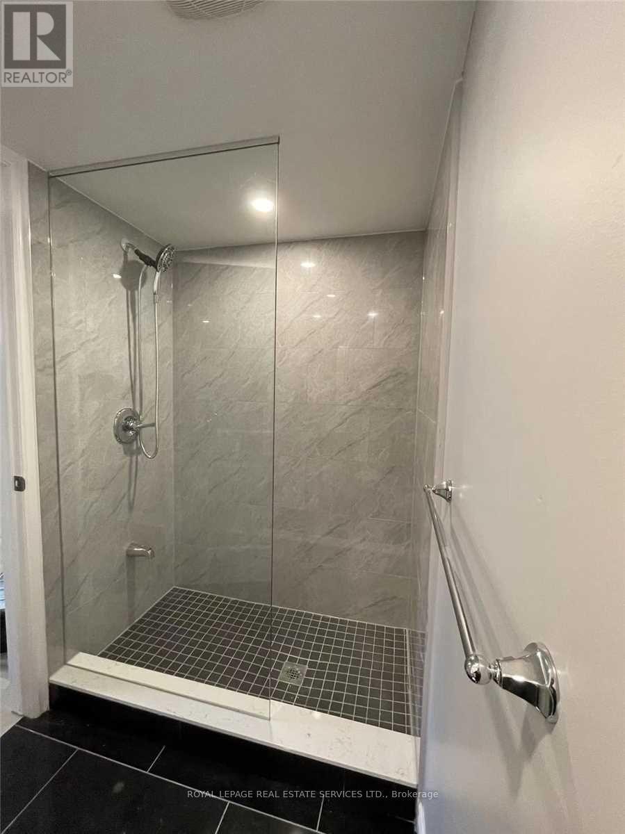 Bsmt - 54 Savino Drive, Brampton, ON - Indoor Photo Showing Bathroom