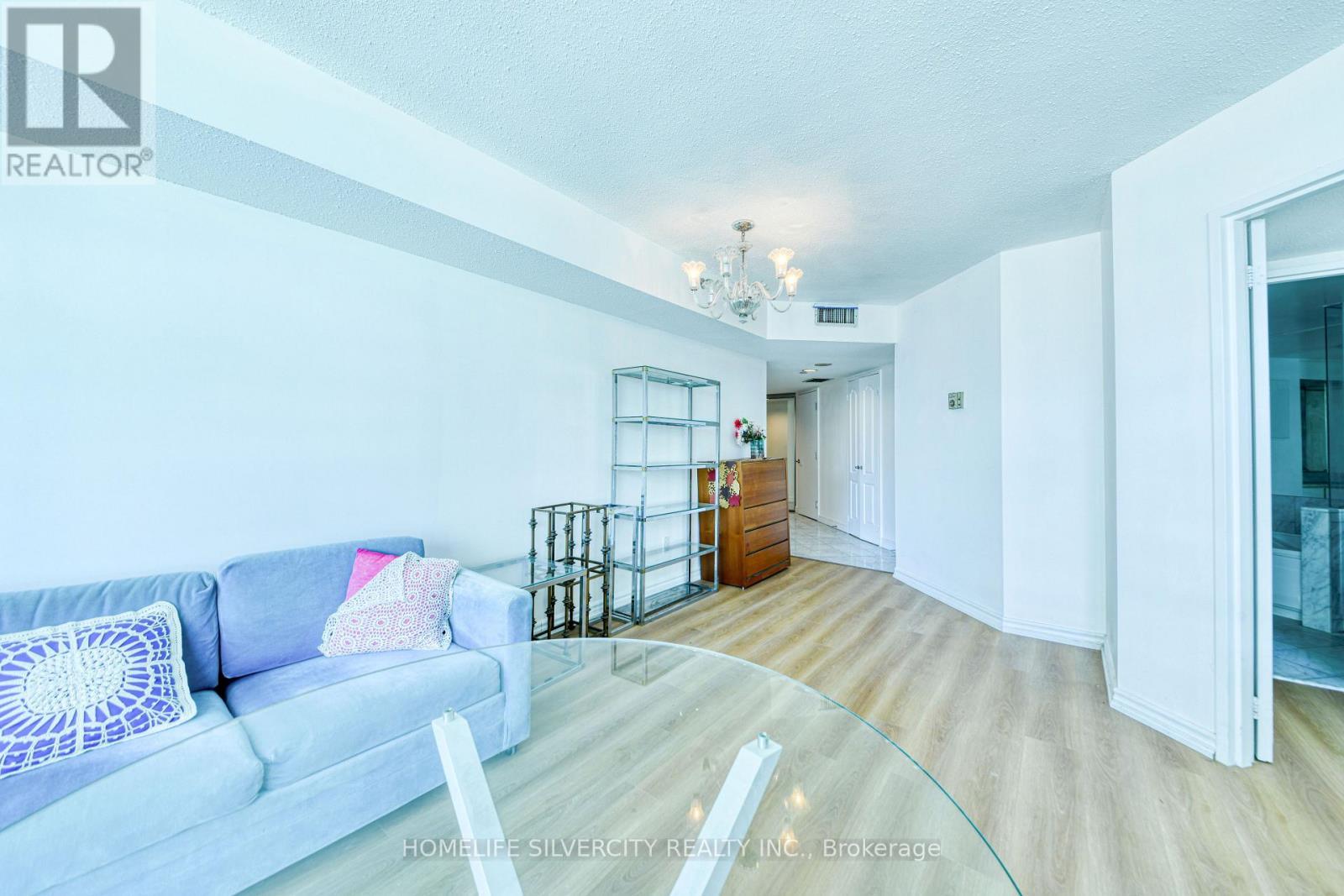 #2900 - 38 Elm Street, Toronto, ON - Indoor Photo Showing Living Room