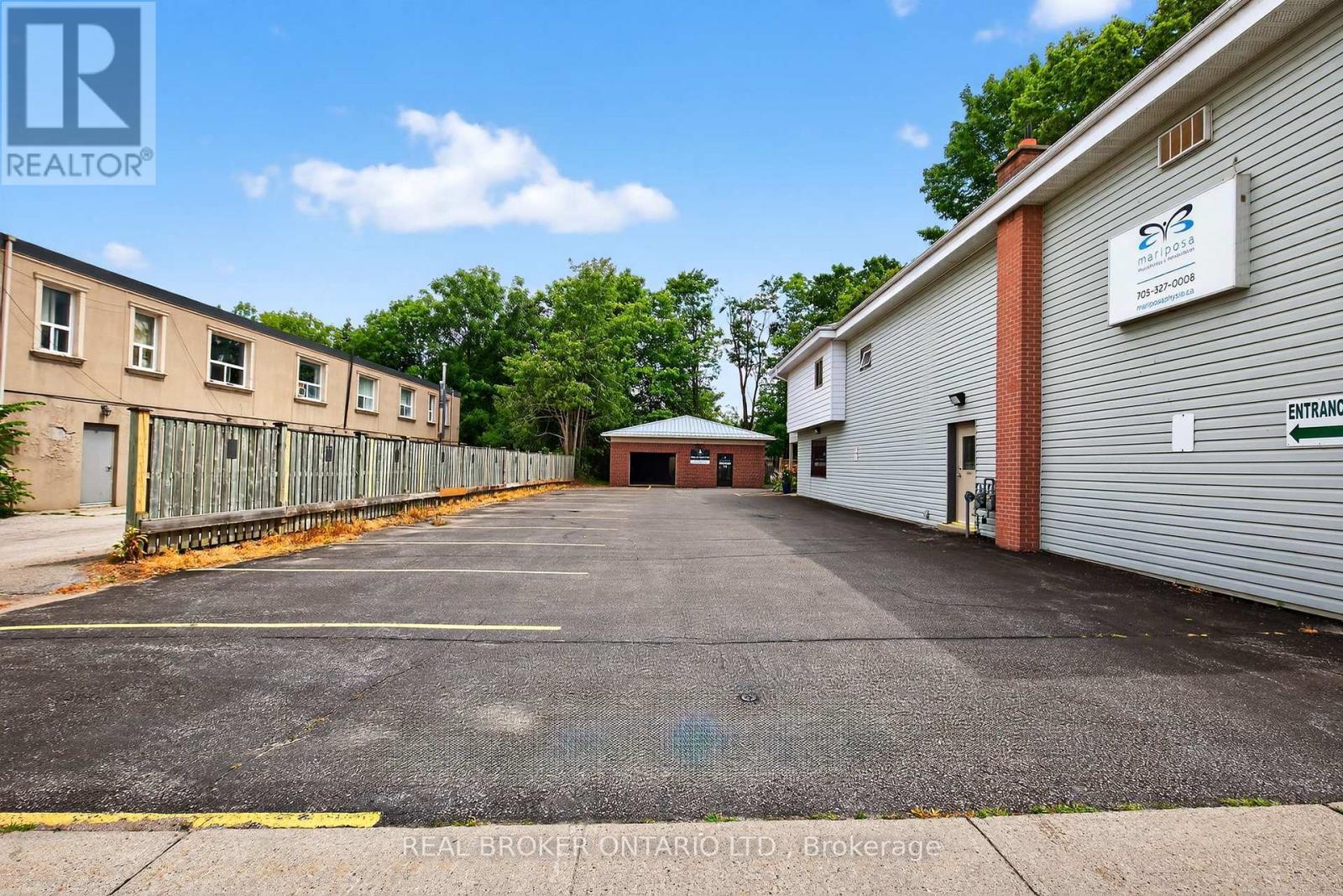 8 Westmount Drive S, Orillia, ON