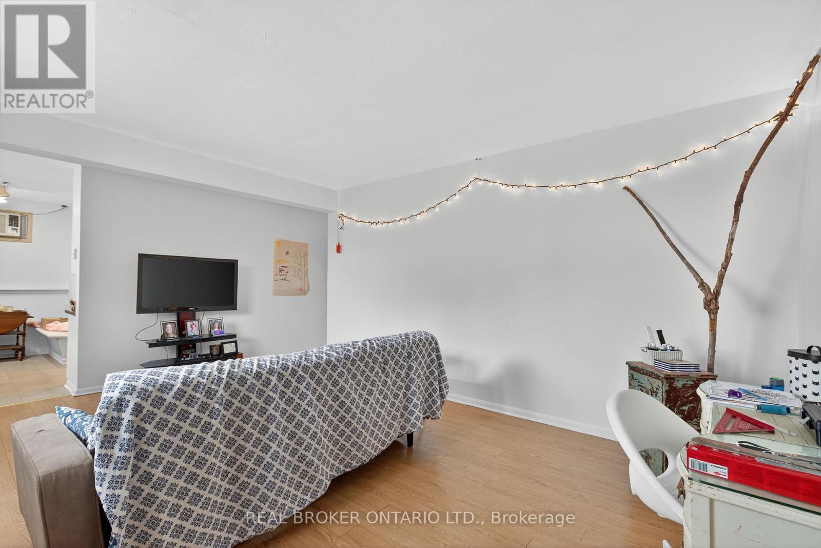 8 Westmount Drive S, Orillia, ON