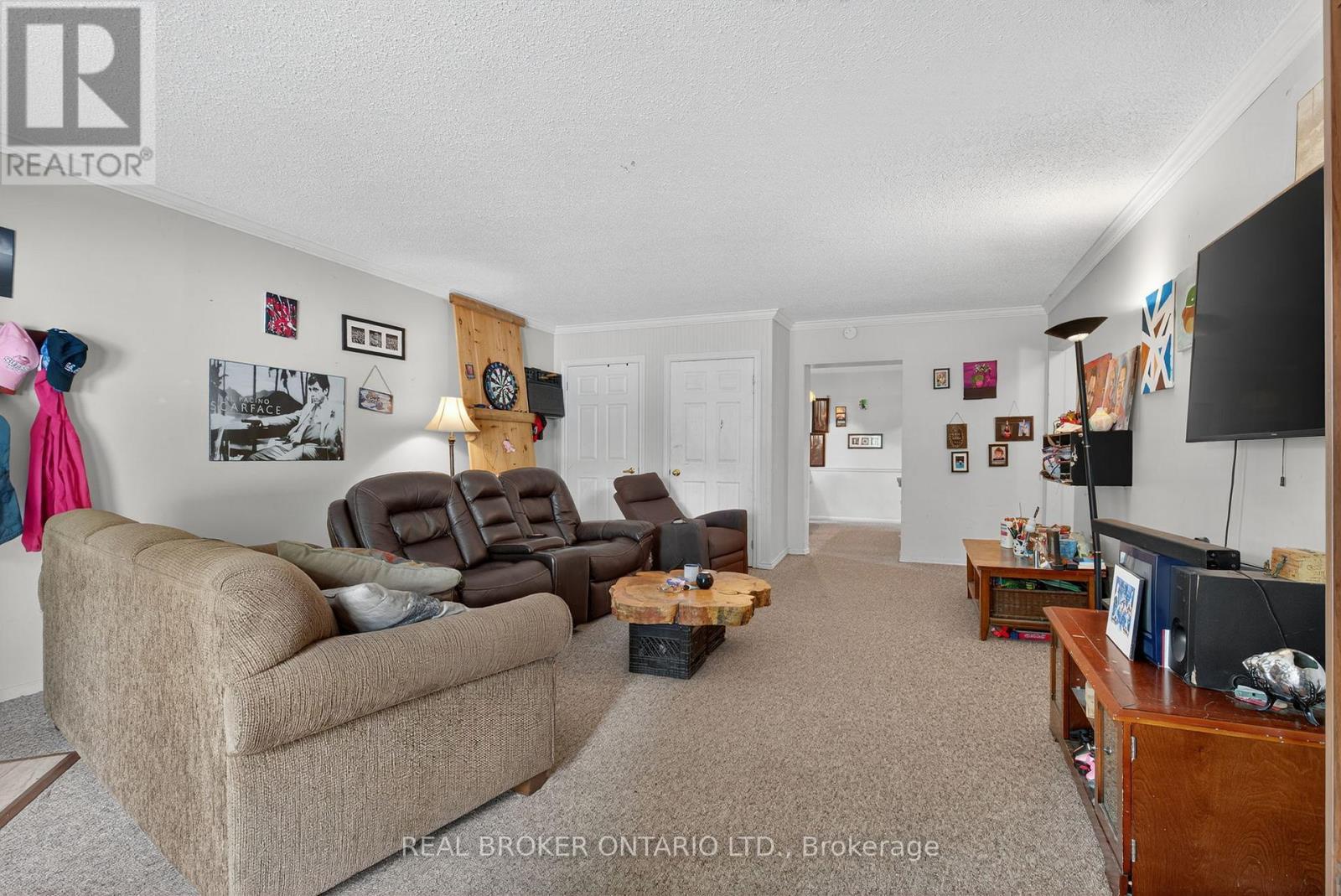 8 Westmount Drive S, Orillia, ON