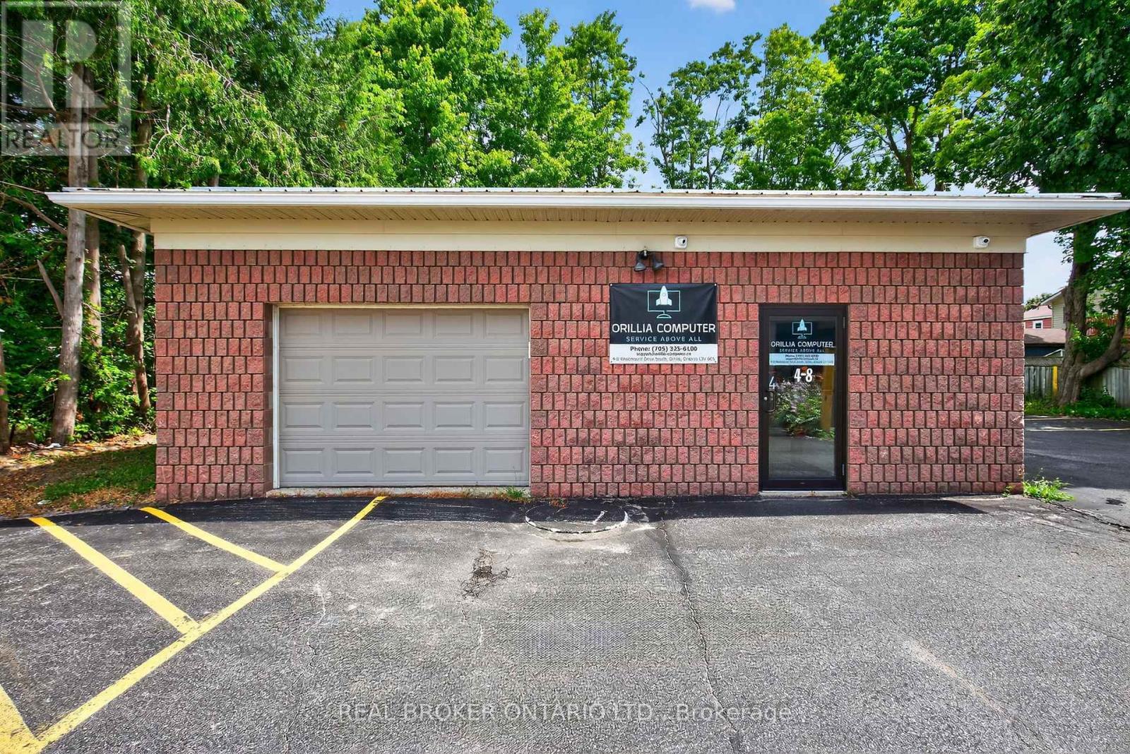 8 Westmount Drive S, Orillia, ON