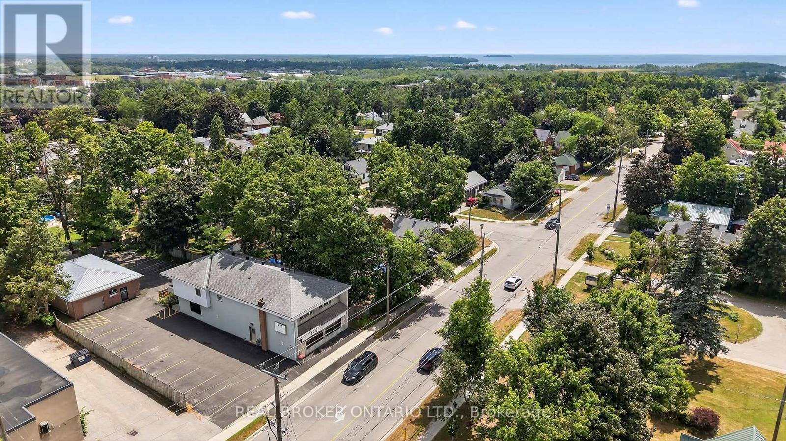 8 Westmount Drive S, Orillia, ON