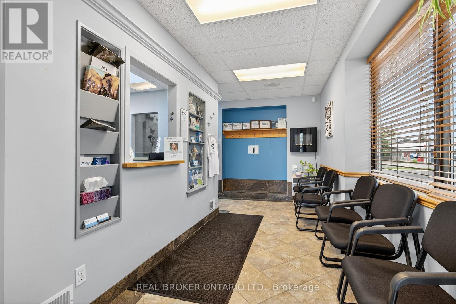 8 Westmount Drive S, Orillia, ON