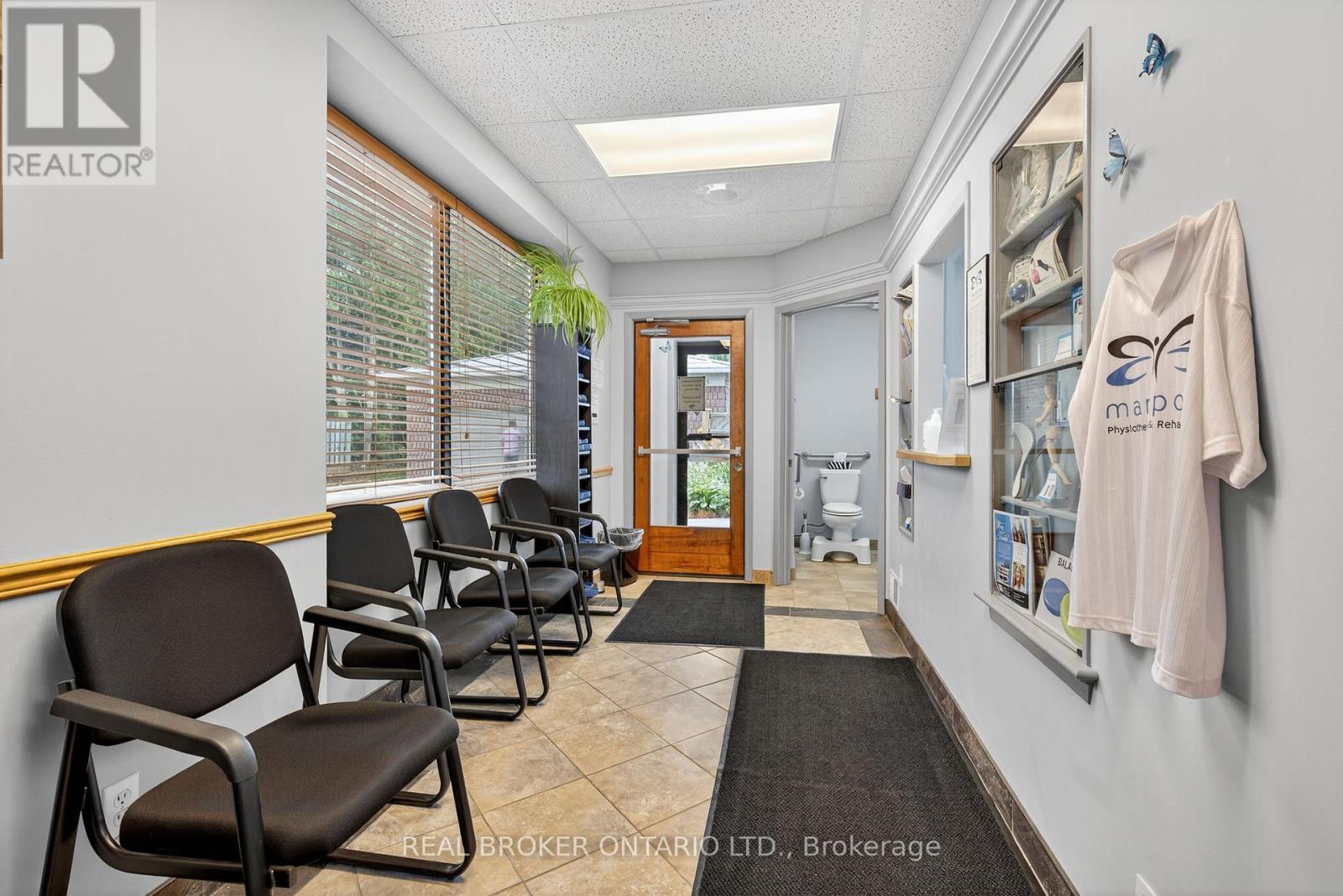 8 Westmount Drive S, Orillia, ON