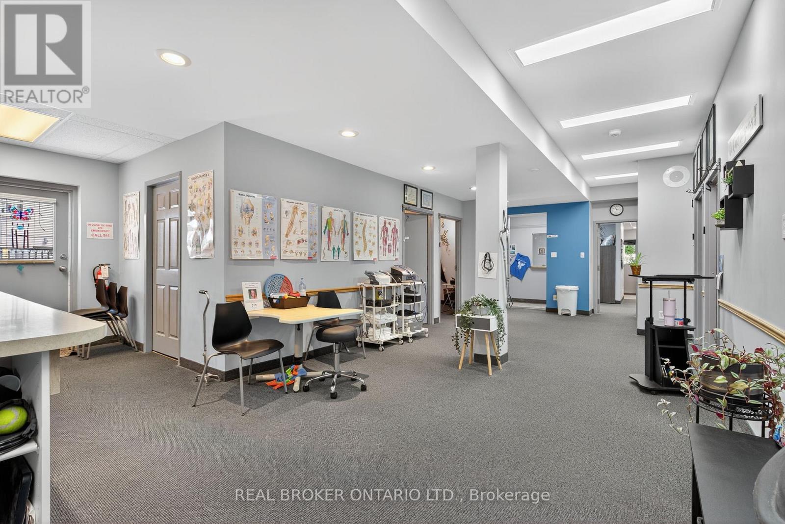 8 Westmount Drive S, Orillia, ON