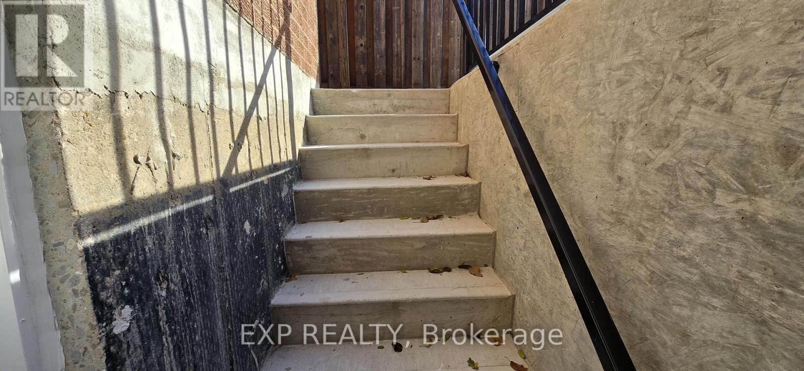 7164 Rosehurst Drive, Mississauga, ON - Indoor Photo Showing Other Room