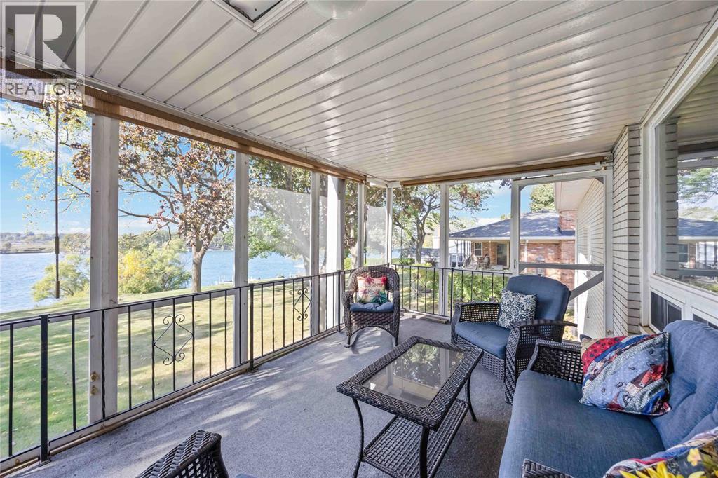 563 Riverside Drive, St Clair, ON - Outdoor With Deck Patio Veranda With Exterior