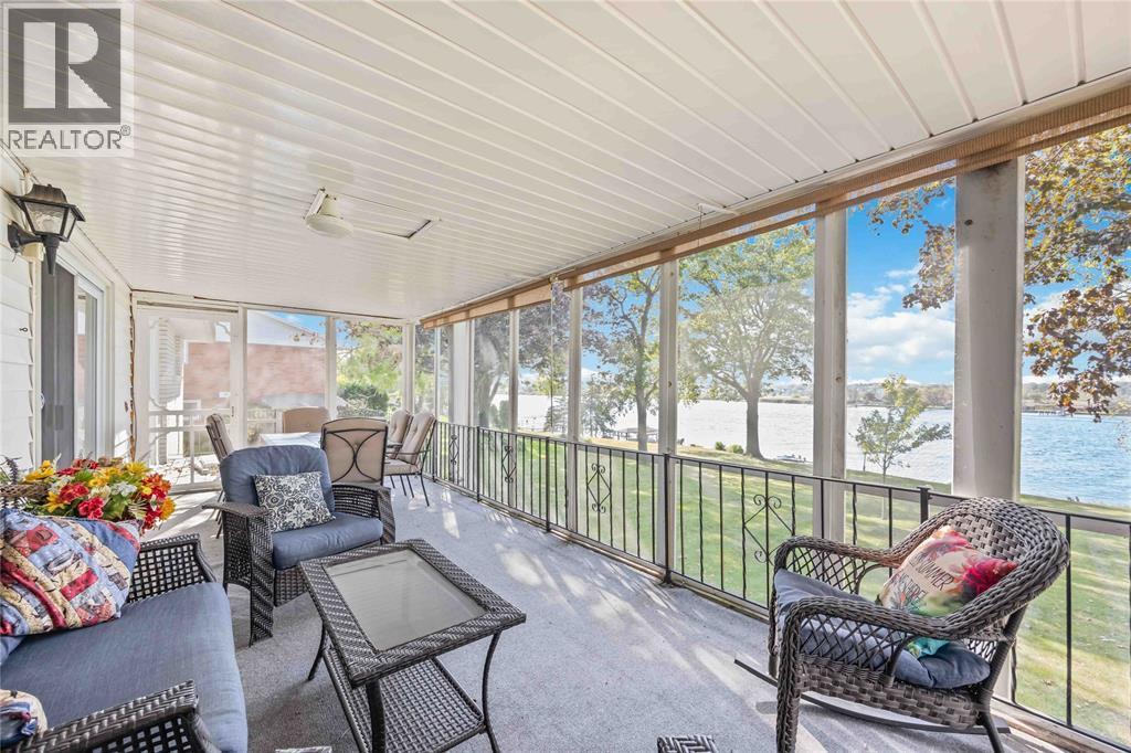 563 Riverside Drive, St Clair, ON - Outdoor With Deck Patio Veranda With Exterior