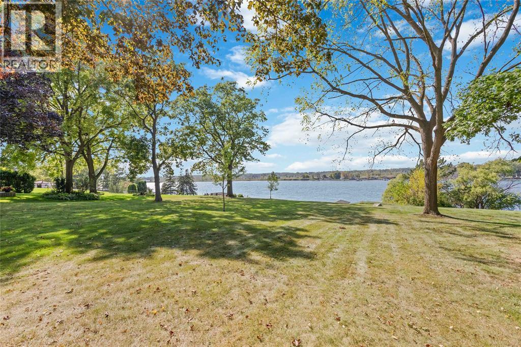 563 Riverside Drive, St Clair, ON - Outdoor With Body Of Water With View