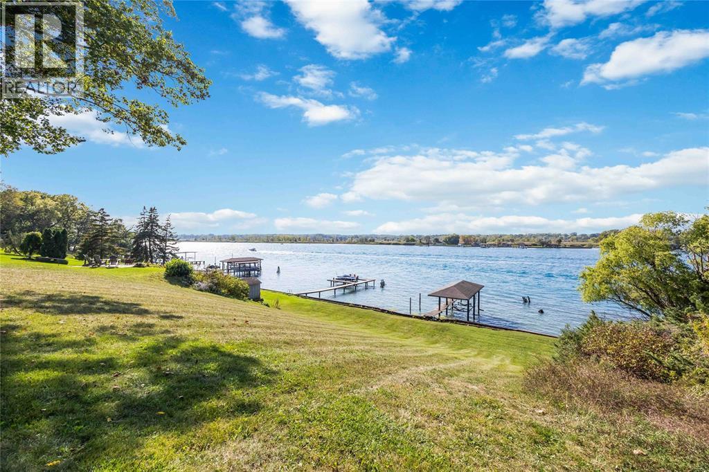 563 Riverside Drive, St Clair, ON - Outdoor With Body Of Water With View