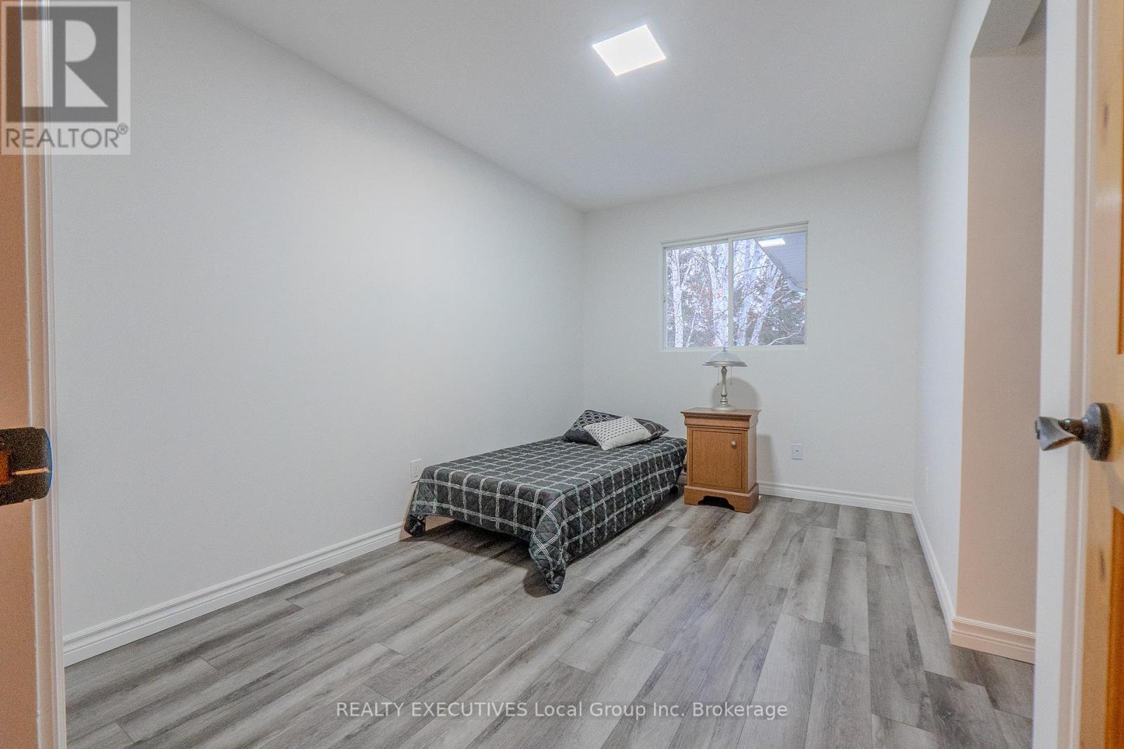33 Dubeau Street, West Nipissing (Verner), ON - Indoor Photo Showing Bedroom
