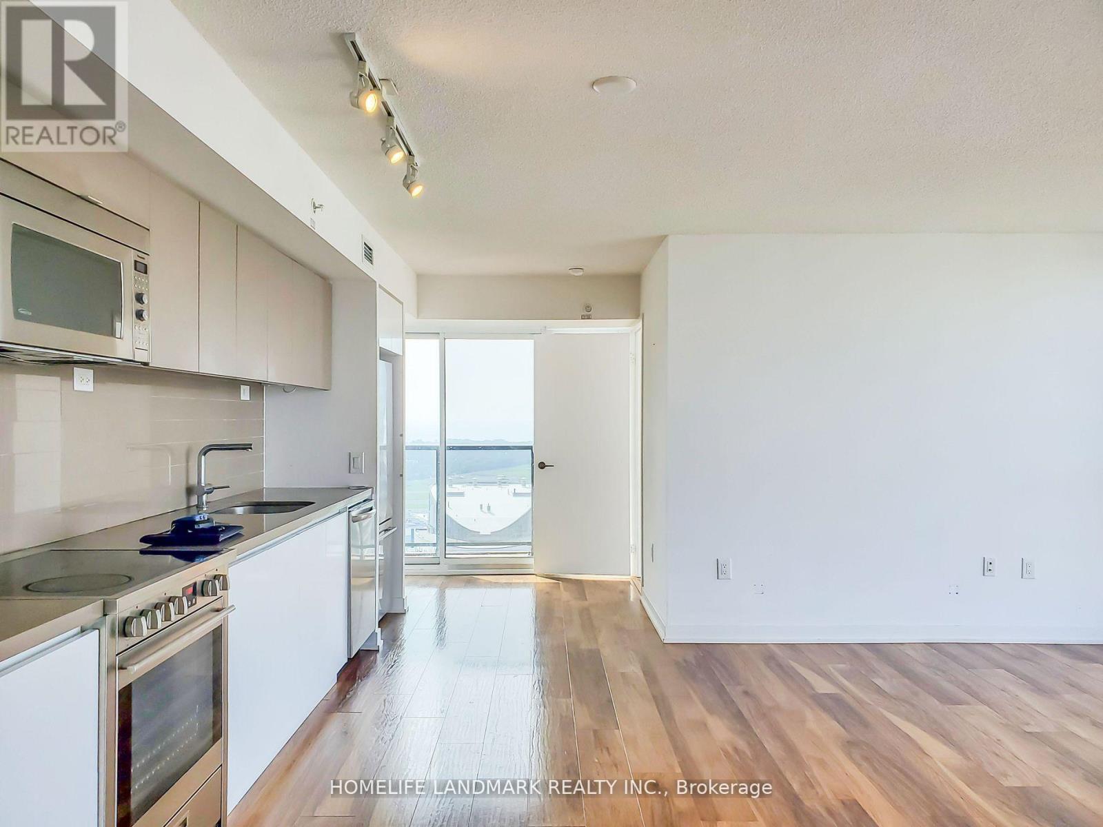 4206 - 85 Queens Wharf Road, Toronto, ON - Indoor Photo Showing Kitchen