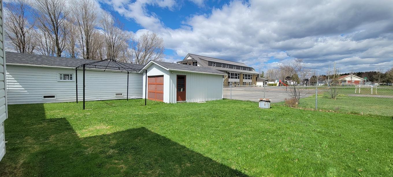 Backyard - 132 Av. Du Domaine, Courcelles/Saint-Évariste, QC - Outdoor