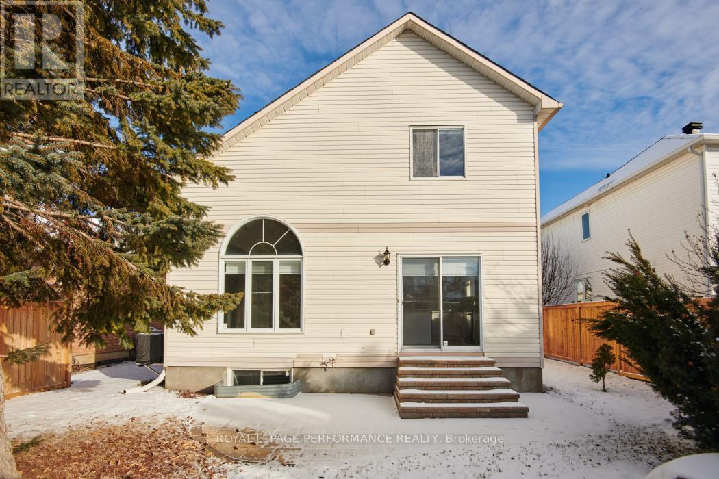 15 Fanterra Way, Ottawa, ON - Outdoor
