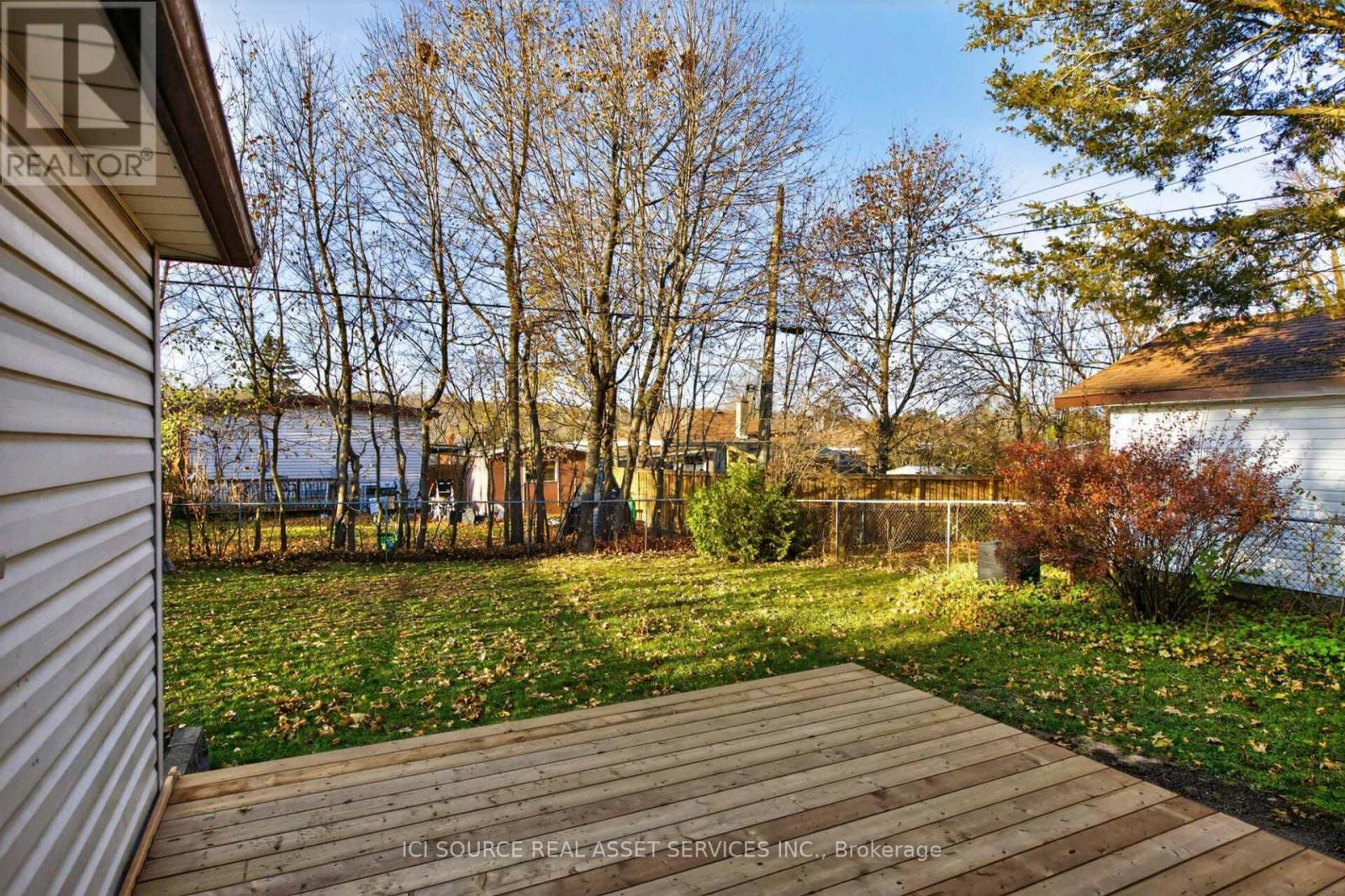 1092 Glendale Drive, Peterborough, ON - Outdoor