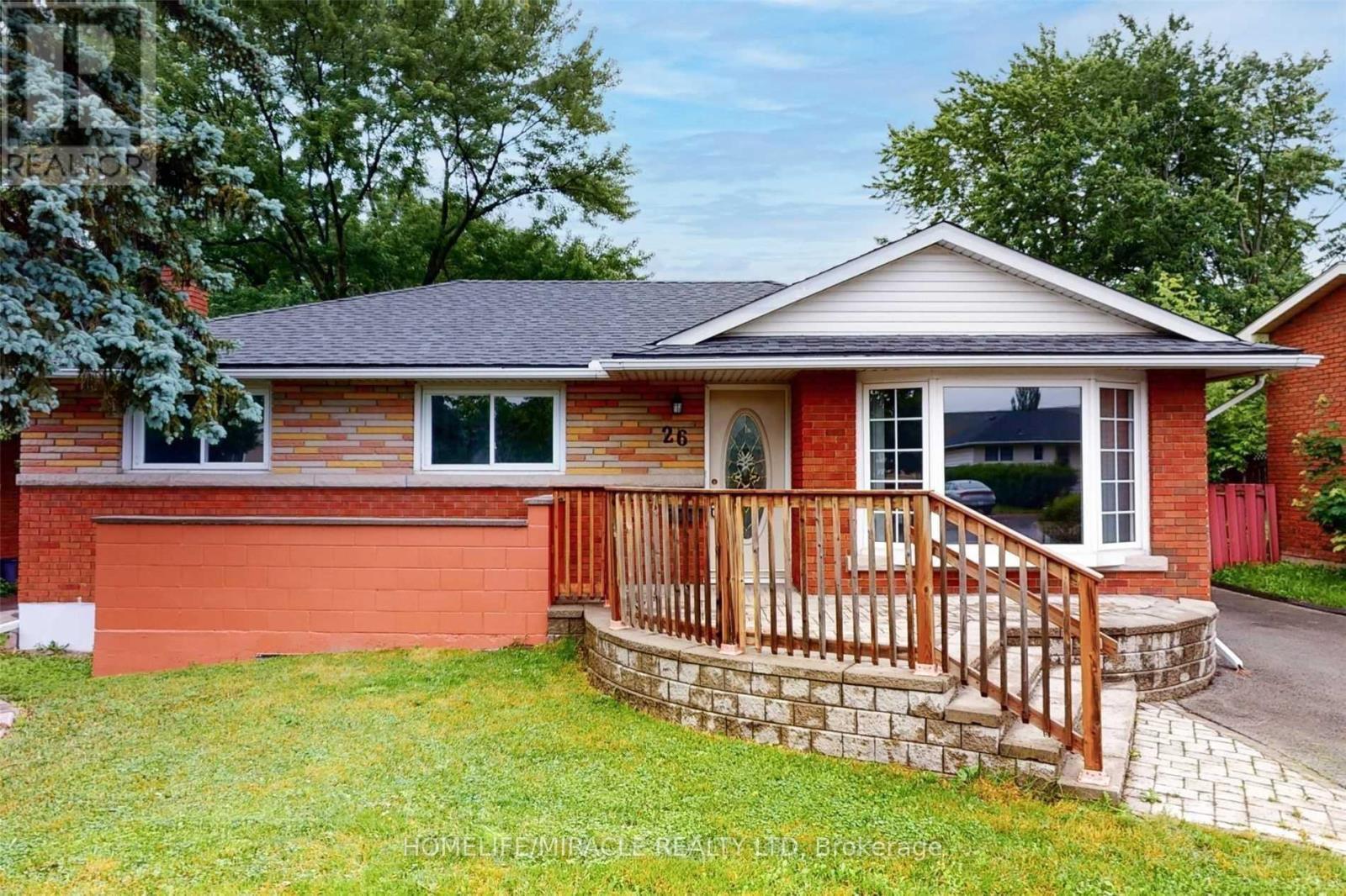 Upper - 26 Glengarry Road, St. Catharines, ON - Outdoor