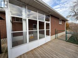 Sunroom, deck -