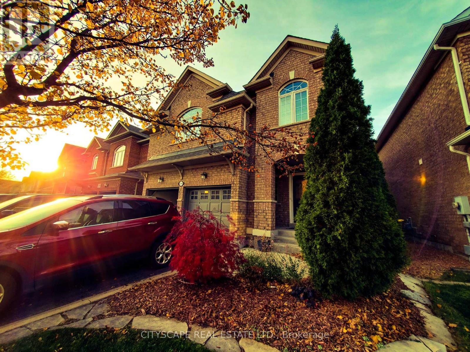 5216 Nova Crescent, Burlington, ON - Outdoor