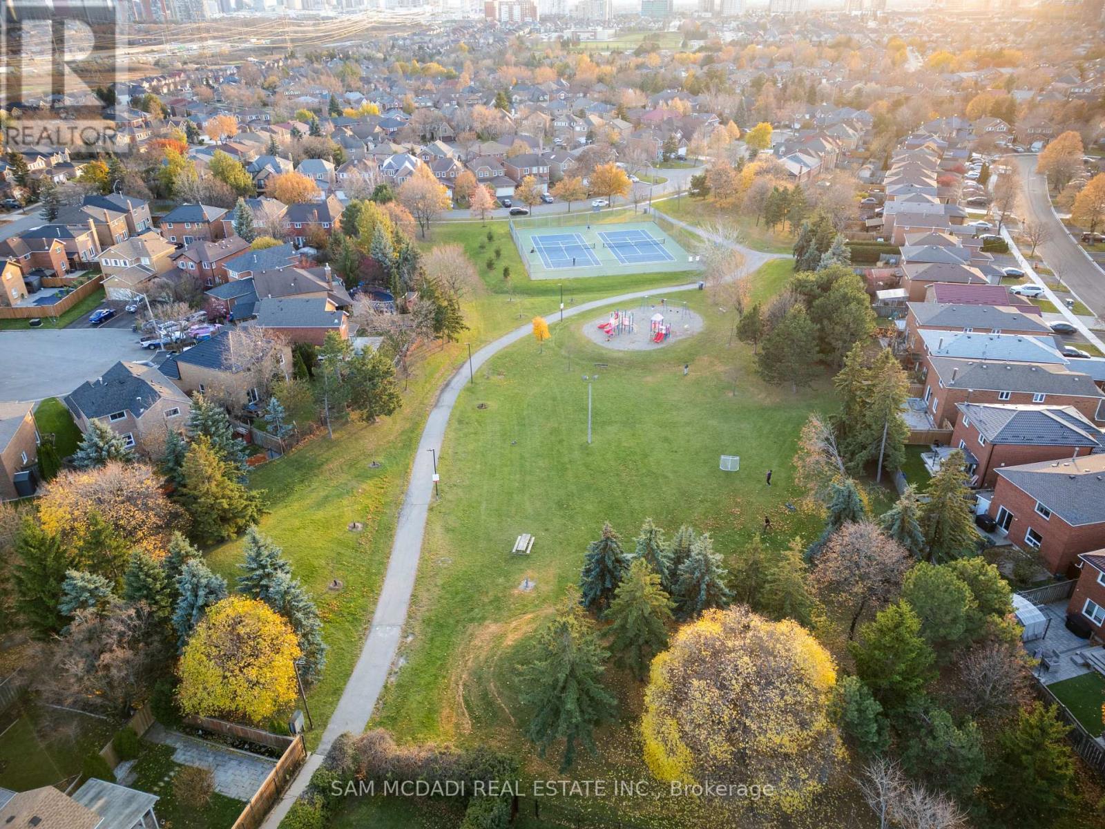 4584 Full Moon Circle, Mississauga, ON - Outdoor With View