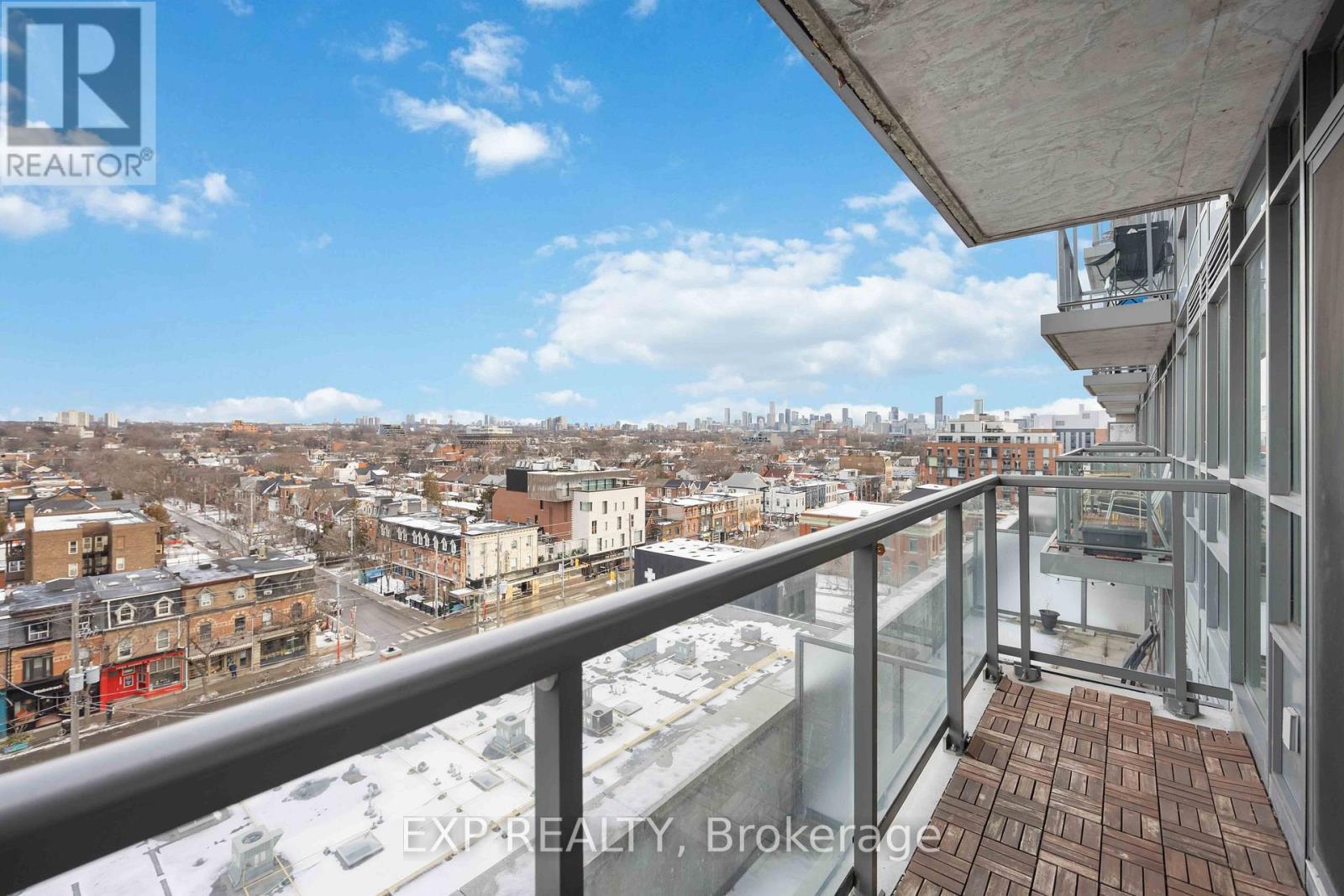 1022 - 68 Abell Street, Toronto, ON - Outdoor With View With Exterior