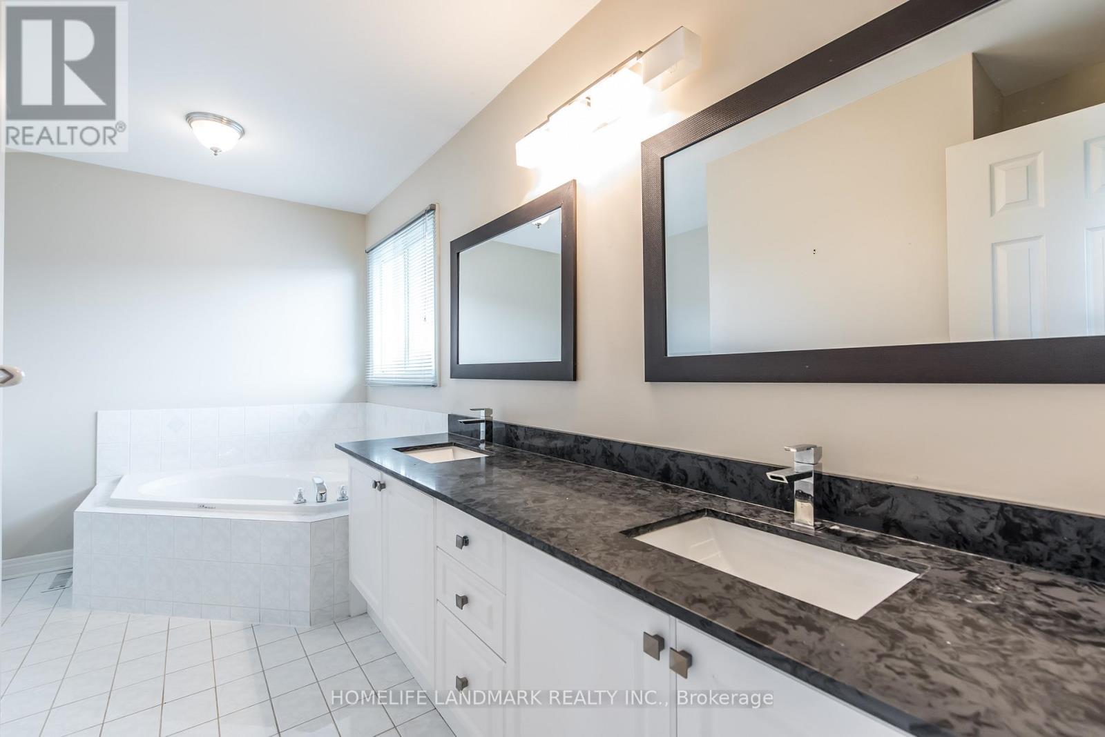 97 Annina Crescent, Markham, ON - Indoor Photo Showing Bathroom