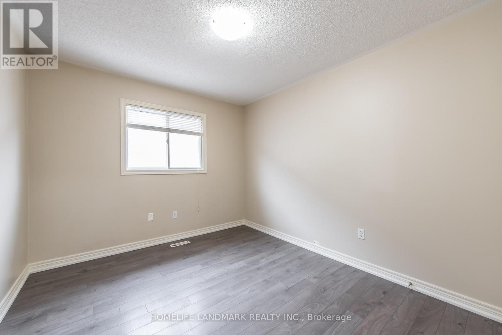 97 Annina Crescent, Markham, ON - Indoor Photo Showing Other Room