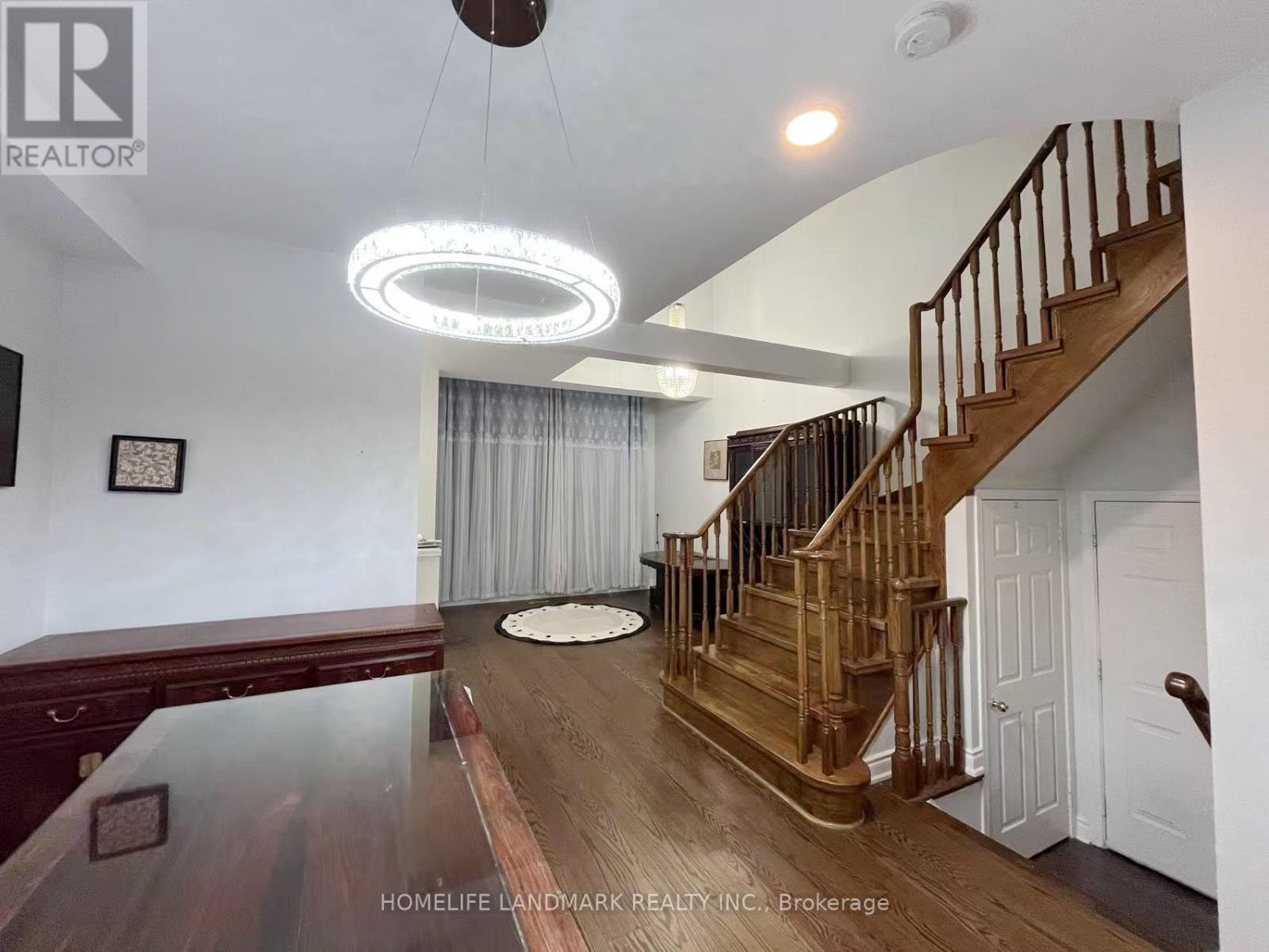 71 Ralph Chalmers Avenue, Markham, ON - Indoor Photo Showing Other Room