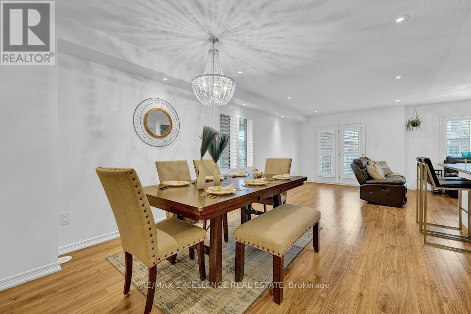 5 Francesco Street, Brampton, ON - Indoor Photo Showing Dining Room