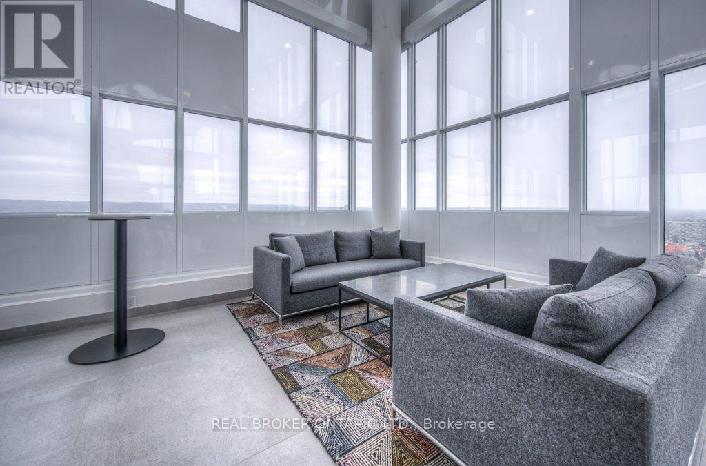 Community Room - 705 - 500 Brock Avenue, Burlington, ON - Indoor Photo Showing Living Room