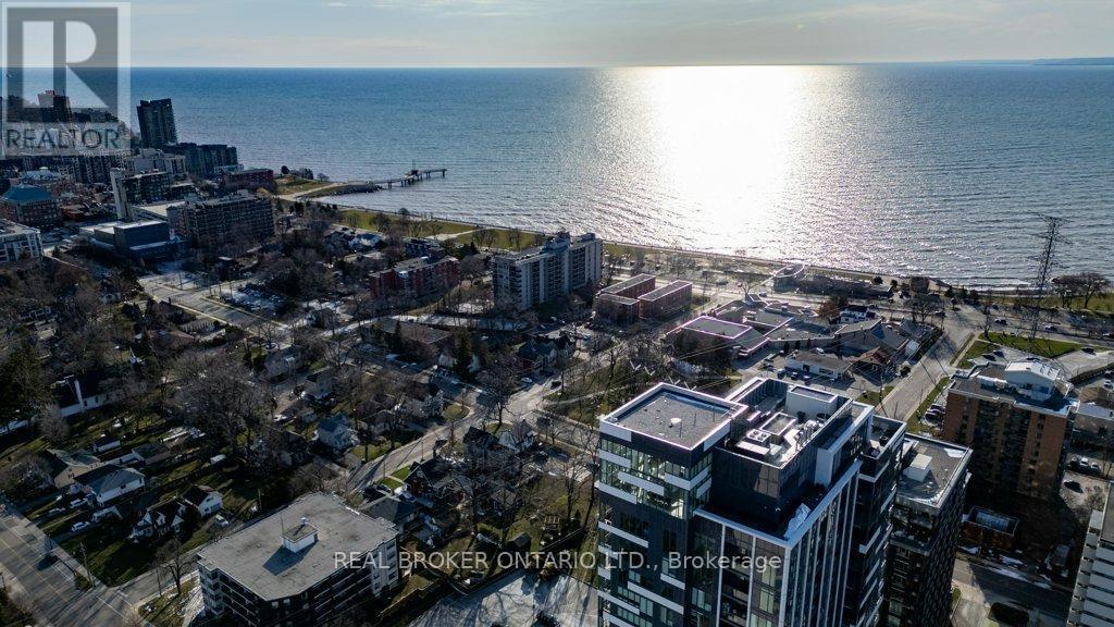 705 - 500 Brock Avenue, Burlington, ON - Outdoor With Body Of Water With View
