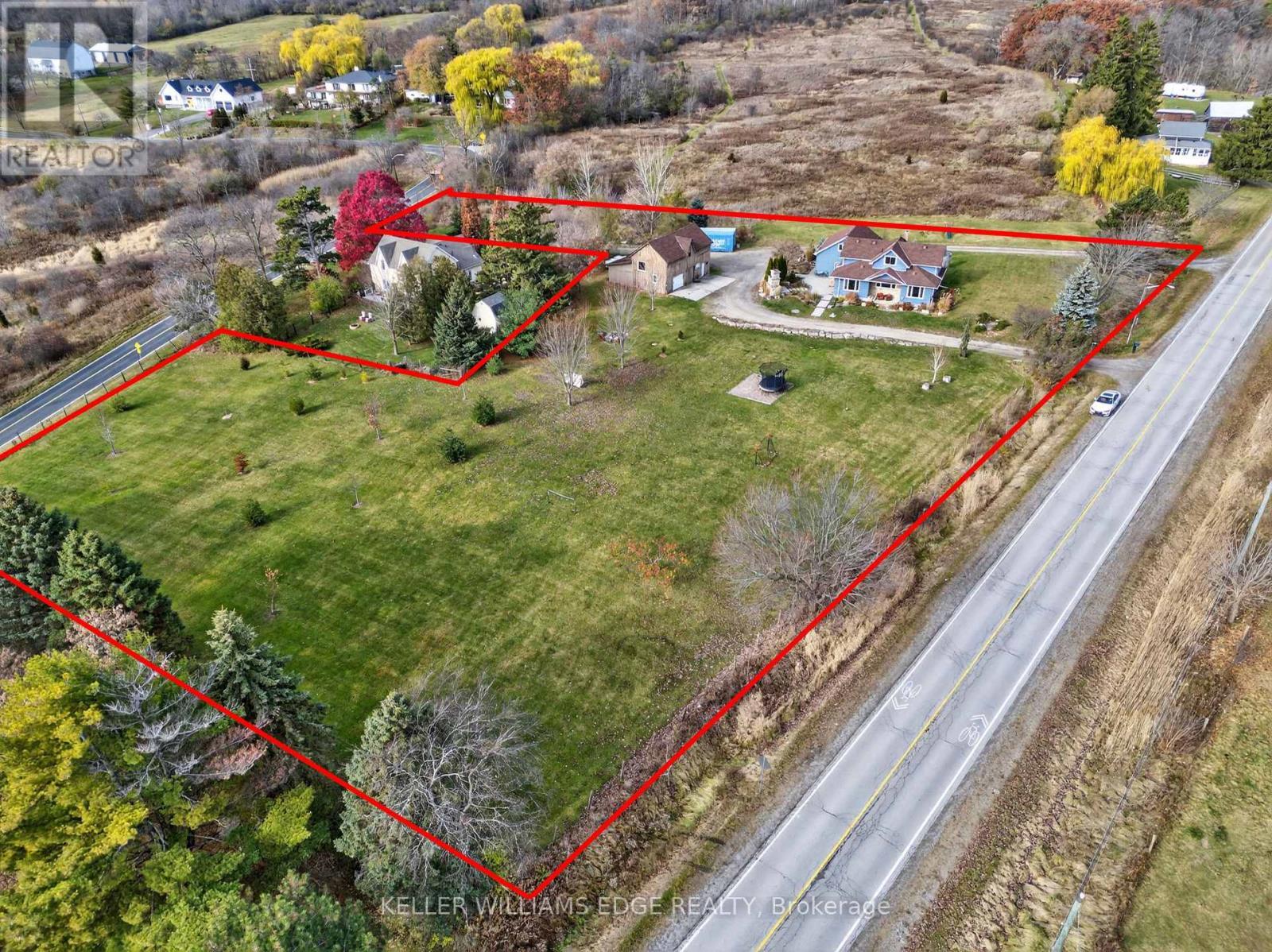 PROPERTY OUTLINE IS AN APPROXIMATION - 1724 Snake Road, Burlington, ON - Outdoor With View