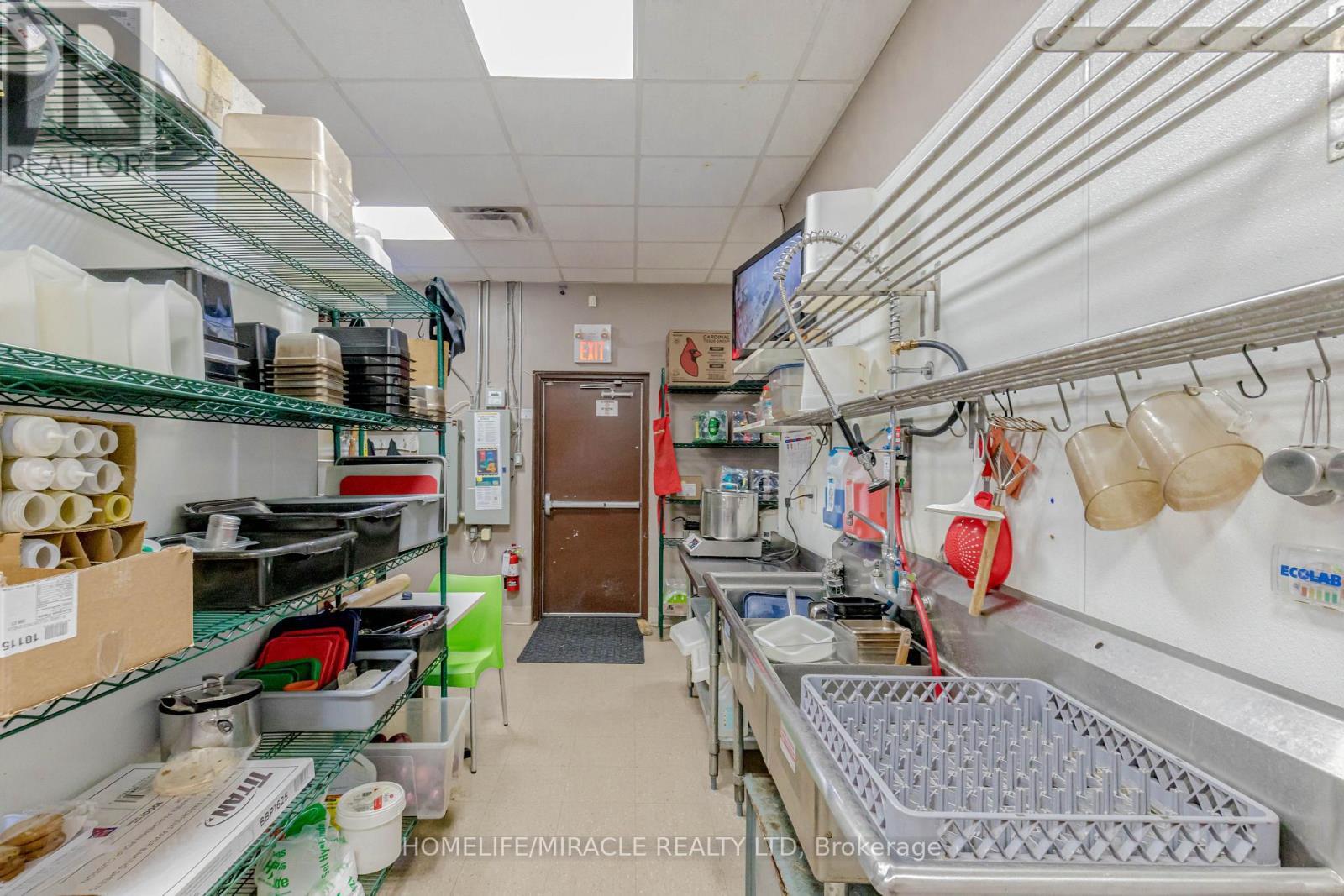 1A - 301 Fruitland Road, Hamilton, ON