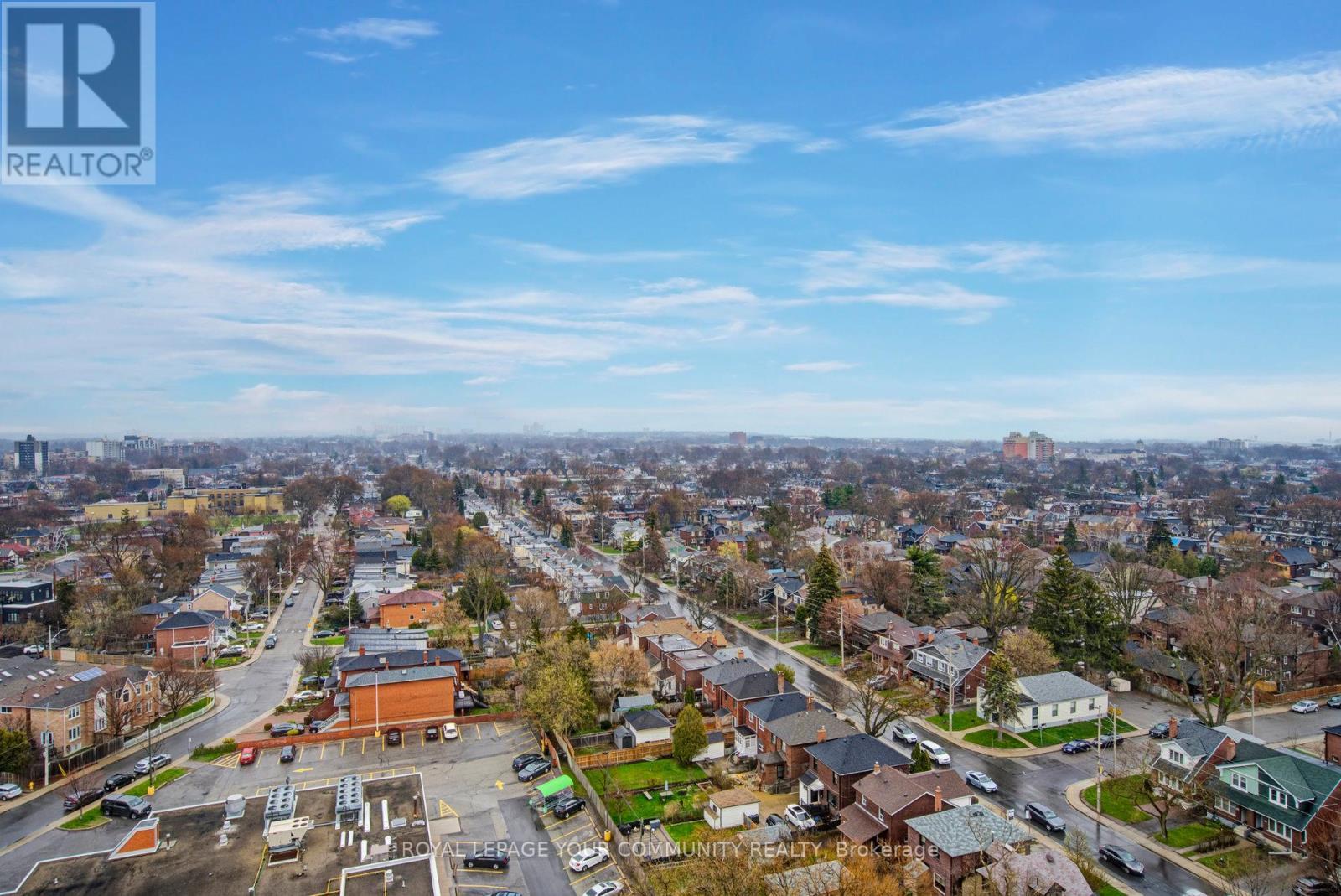 1806 - 1048 Broadview Avenue, Toronto, ON - Outdoor With View
