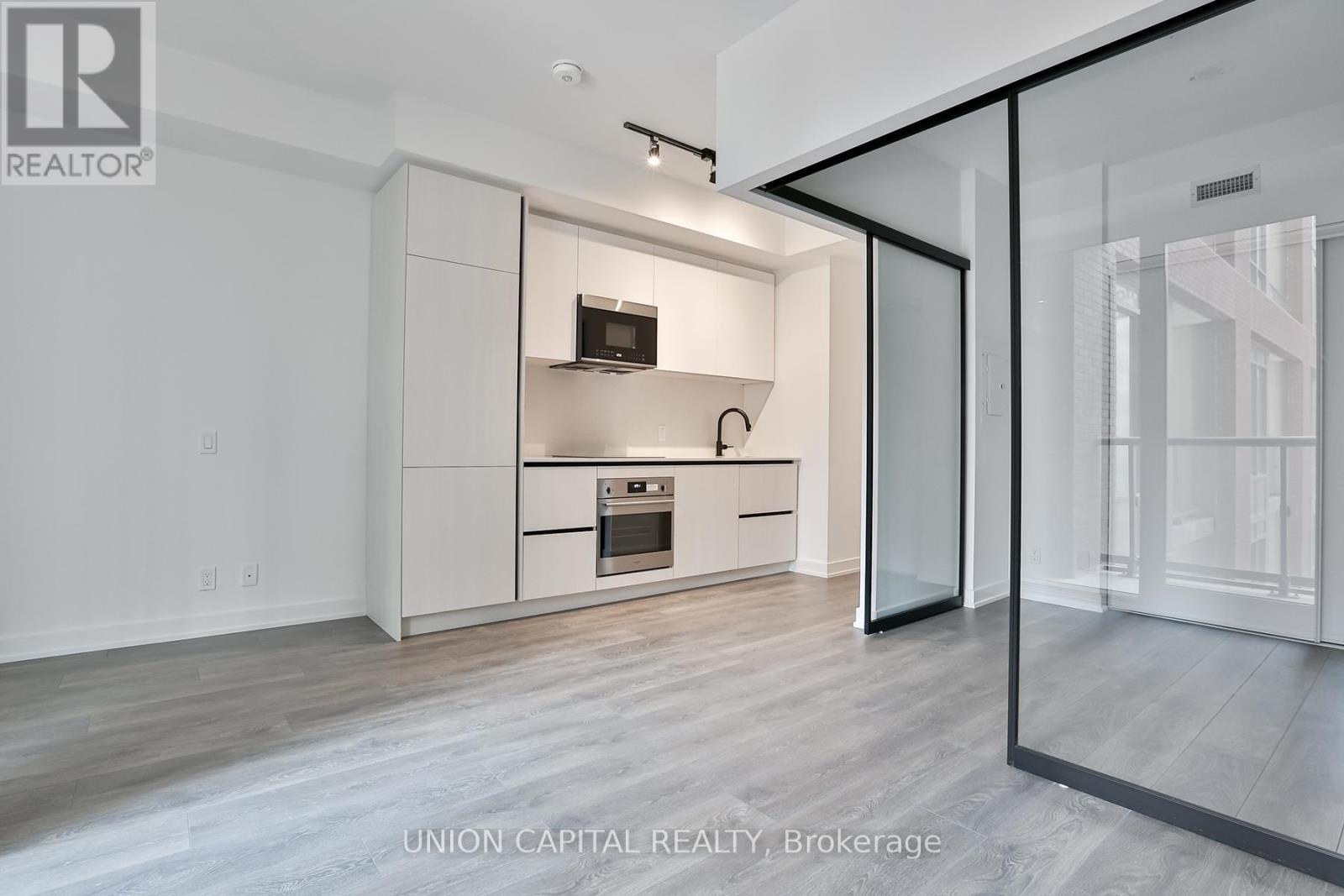 1111 - 108 Peter Street, Toronto, ON - Indoor Photo Showing Other Room