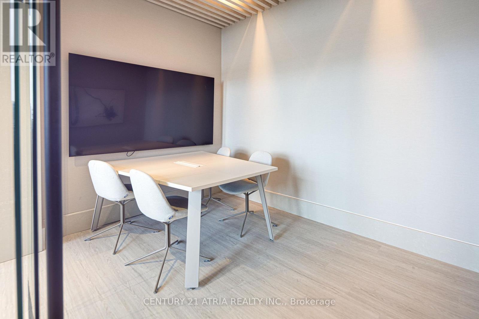 1820 - 2020 Bathurst Street, Toronto, ON - Indoor Photo Showing Other Room